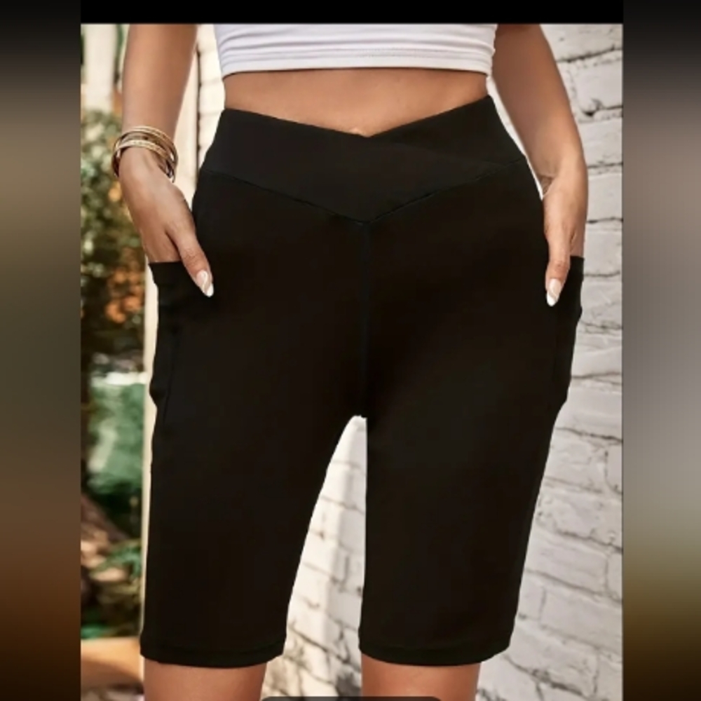 Women's High Rise Slim Fit Plus Size Gym Shorts